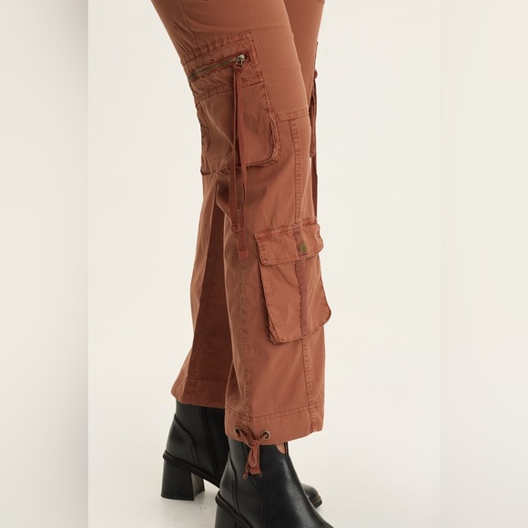 XCVI WEARABLES CHAUCER POPLIN CARGO PANT
 In Artisan Pigment - Picture 5 of 6